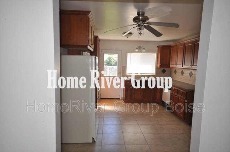 Apply Today!  206 E Morrison St property image