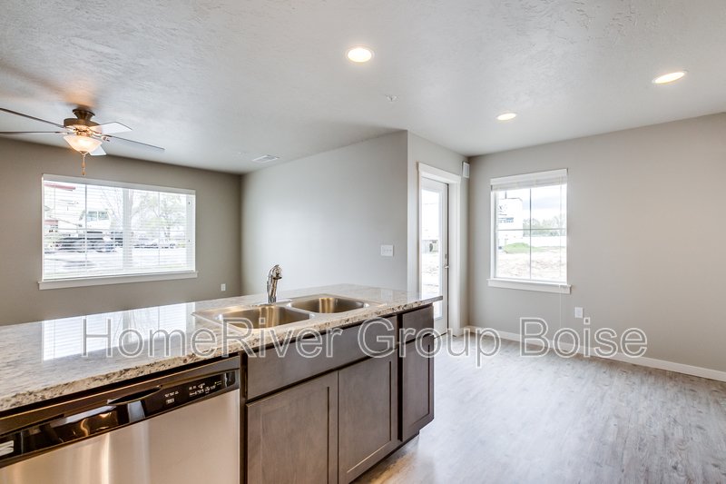 Apply Today! 150 S Trek Ln Apt 104 Kuna, ID 83634 property image