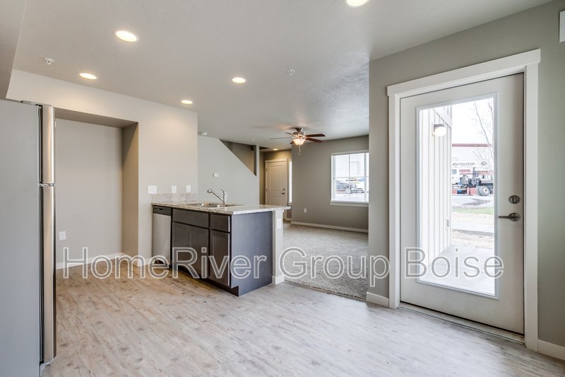 Apply Today! 150 S Trek Ln Apt 104 Kuna, ID 83634 property image