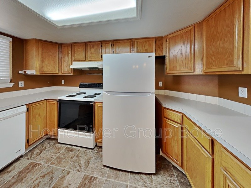 Apply Now! 5600 S Tecoma Pl Boise ID 83716 property image