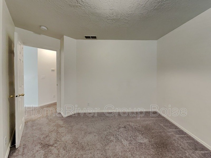 Apply Now! 5600 S Tecoma Pl Boise ID 83716 property image