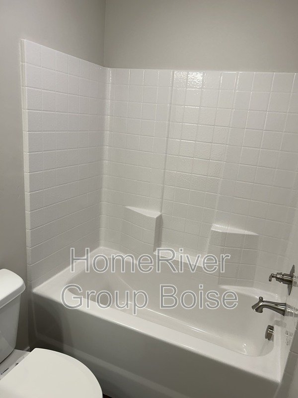 Apply Today! 225 S Roaming Ln Apt 103 Kuna ID 83634 property image