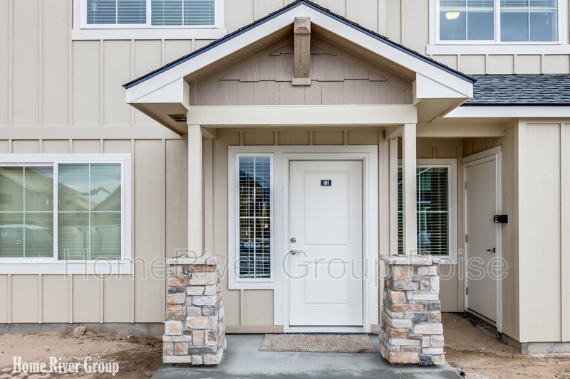 Apply Today! 859 E Wandering Ln Apt 104 Kuna, ID 83634 property image