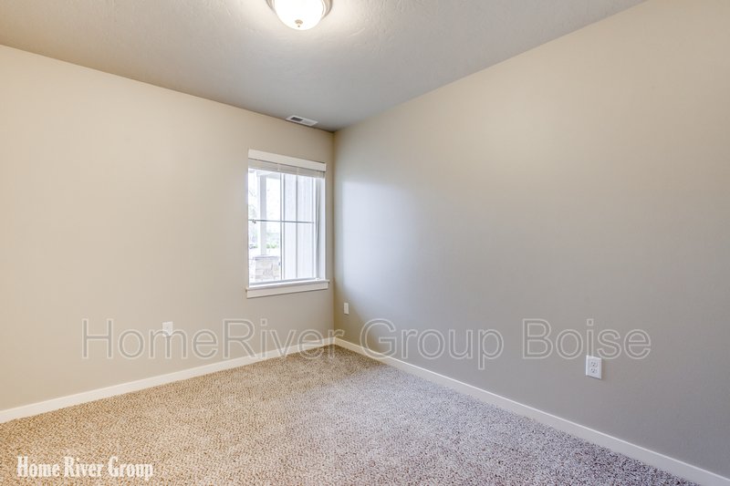 Apply Today! 859 E Wandering Ln Apt 104 Kuna, ID 83634 property image