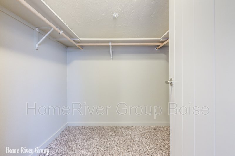 Apply Today! 859 E Wandering Ln Apt 104 Kuna, ID 83634 property image