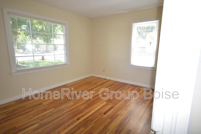Apply Today! 207 Beach St Boise ID 83706 property image