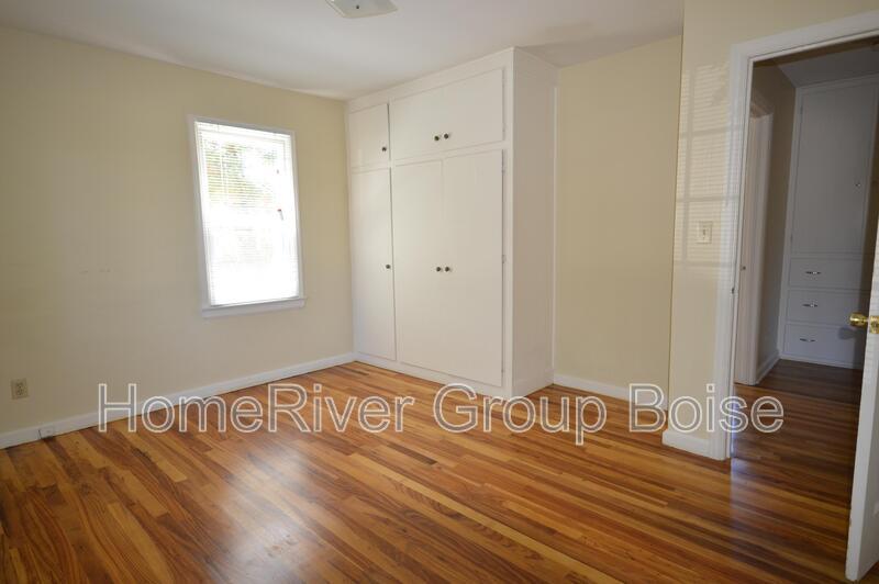 Apply Today! 207 Beach St Boise ID 83706 property image