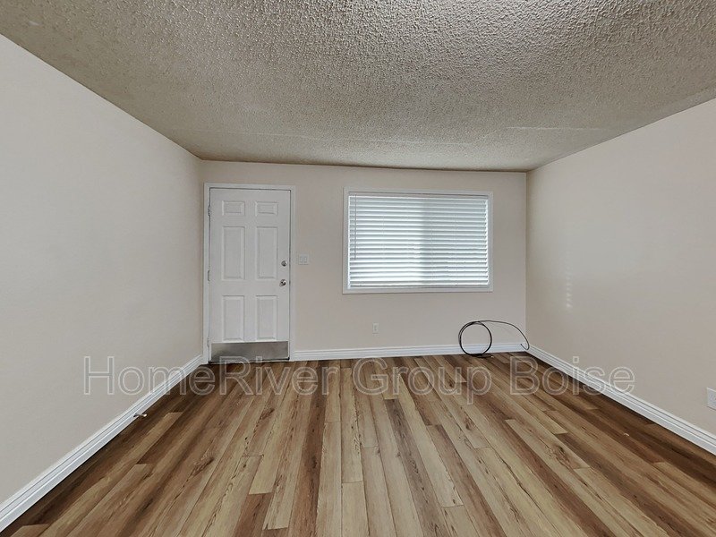 Apply Today! 106 N Homedale Ave Caldwell, ID 83605 property image