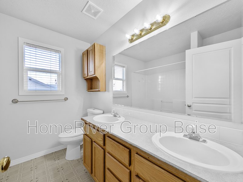 Beautiful 3-Bed, 2-Bath Boise Home property image