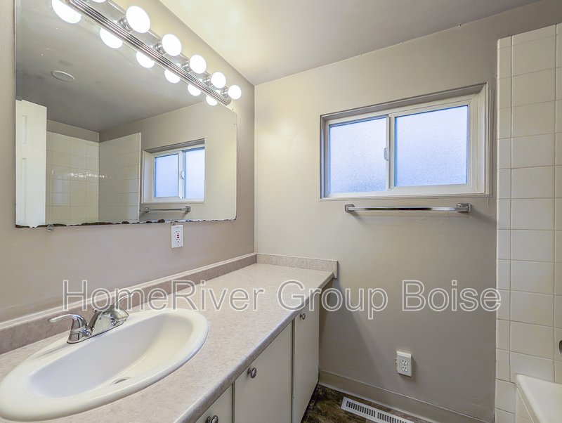 Schedule a showing today! 2300 W Boise Ave Boise ID 83706 property image