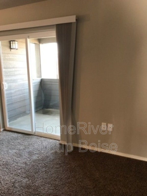 Apply Today! 1328 Edgewater Circle 201 Nampa, ID 83686 property image