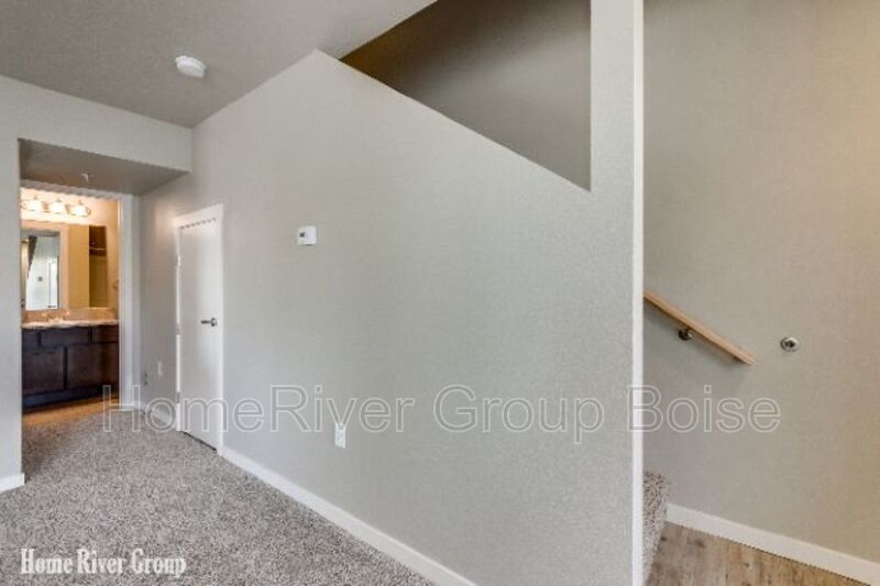 Apply Now! 931 E Wandering Lane 103 Kuna, ID 83634 property image