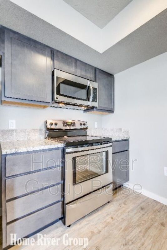 Apply Now! 931 E Wandering Lane 103 Kuna, ID 83634 property image