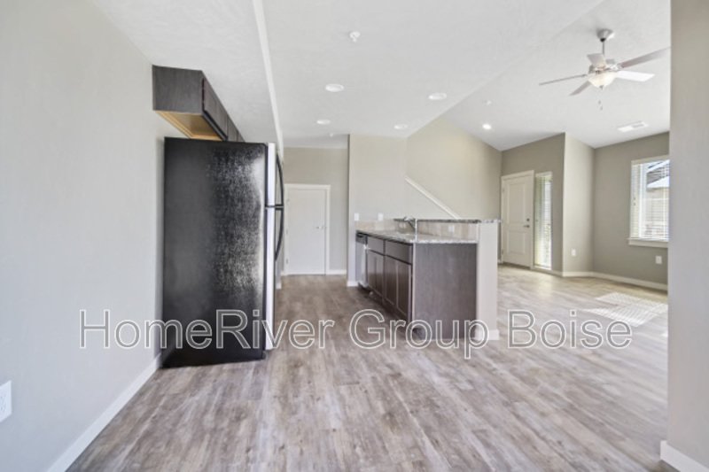 Apply Now! 856 E Wandering Lane 102 Kuna, ID 83634 property image