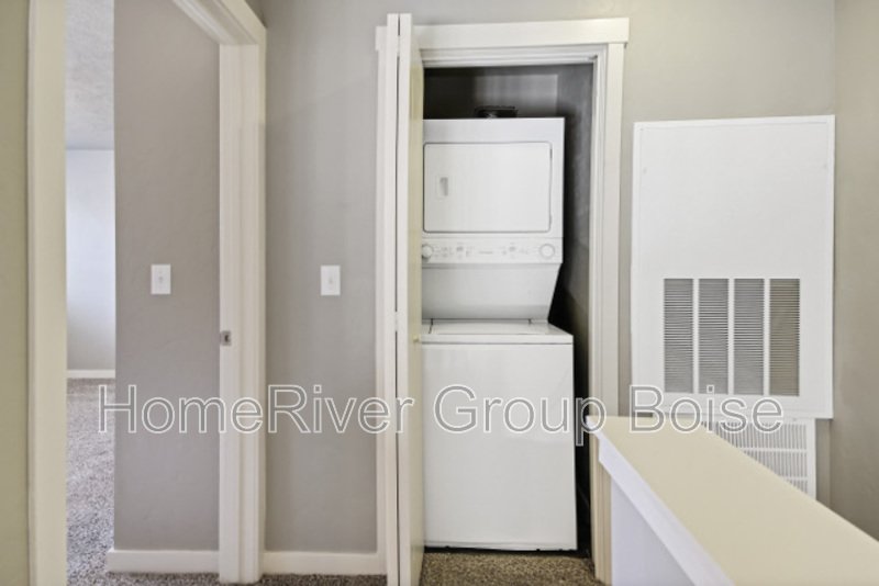 Apply Now! 856 E Wandering Lane 102 Kuna, ID 83634 property image