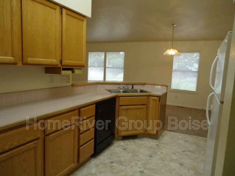 Apply Today! 7810 W Preece Dr Boise ID 83704 property image