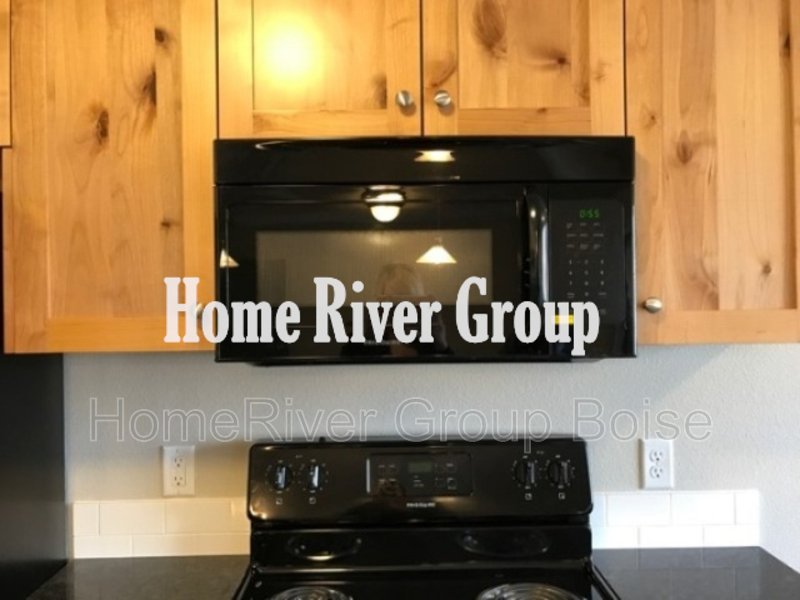 Apply Today! 1330 Edgewater Circle 201 Nampa, ID 83686 property image
