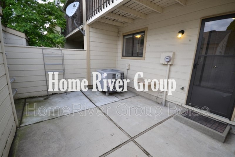 Apply Today! 1982 E Old Saybrook Ln Boise ID 83706 property image