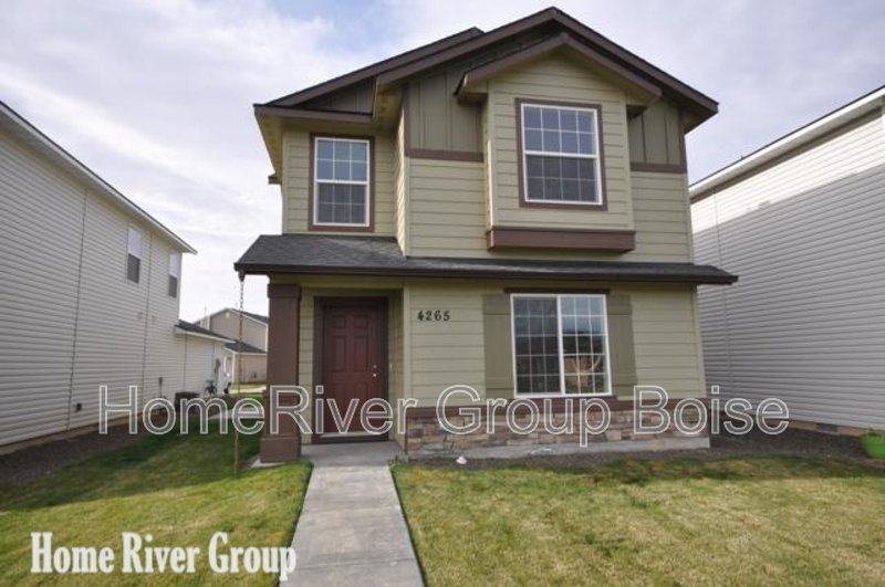 Charming Craftsman Home Near Community Pool and Park! property image