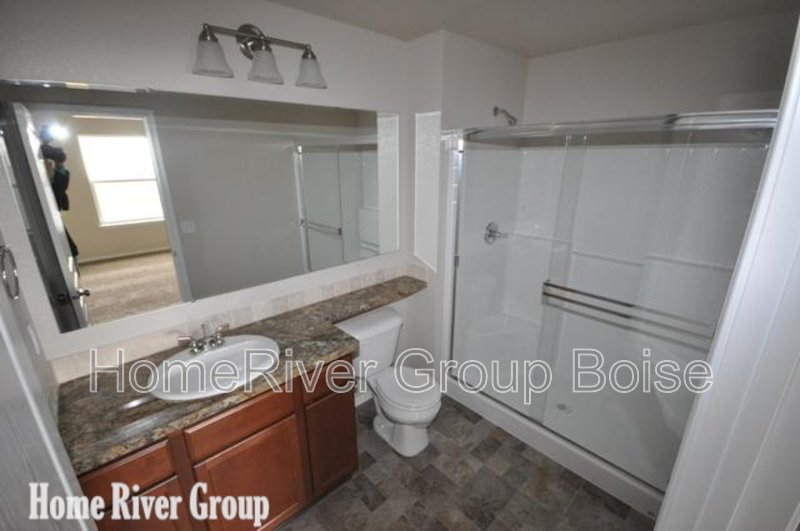 Charming Craftsman Home Near Community Pool and Park! property image