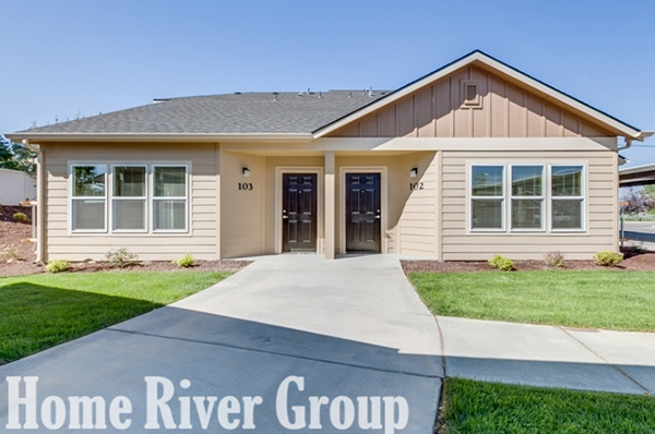 Centerpointe Townhomes